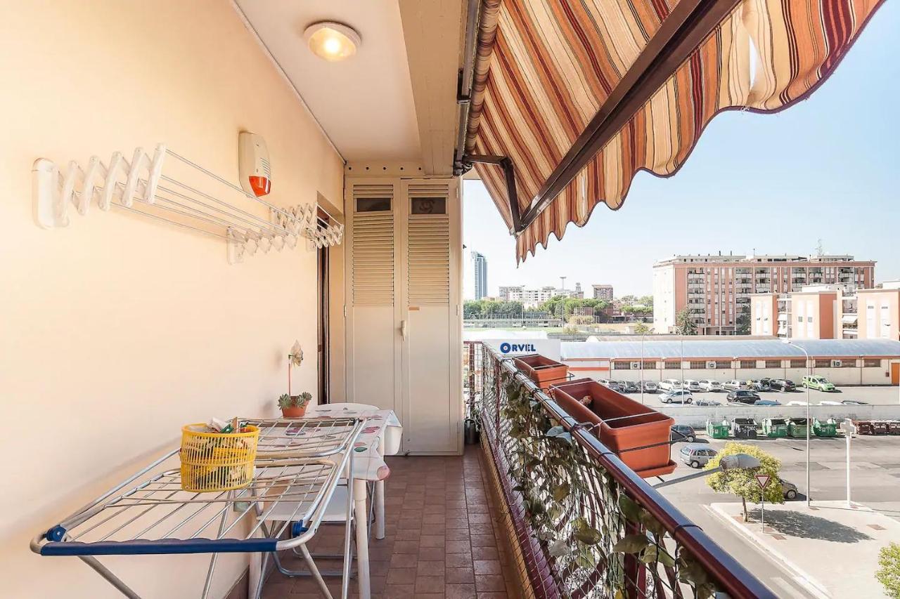 Moderno Appartamento Zona Centrale Latina Exterior photo